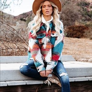 VICI- ZION DISTRESSED BUTTON DOWN SHACKET